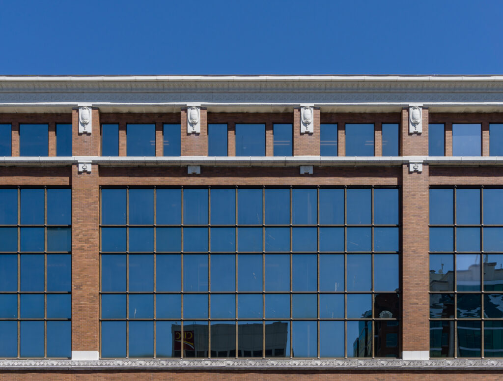 A_front_side_of_a_building_at_Yates_St,_Victoria,_British_Columbia,_Canada_19
